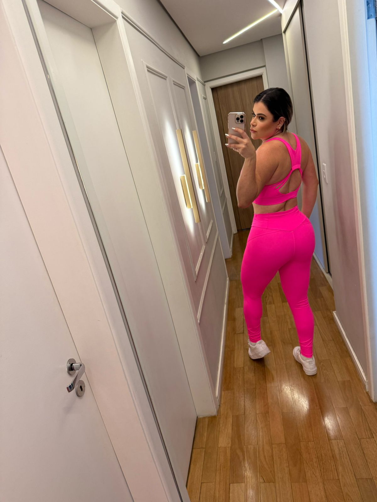 Conjunto Fitness Academia Cocoa Flex Top + Legging Poliamida com Detalhes em recorte