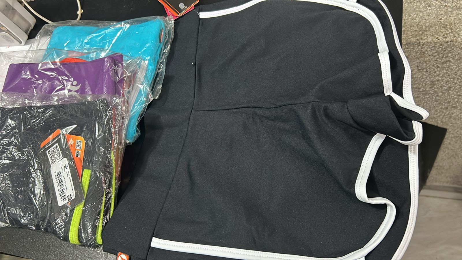Shorts em Poliamida Roxo ActiveDynamics