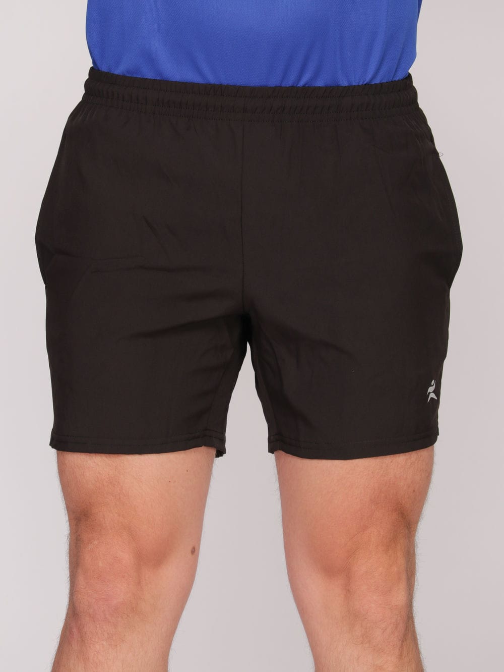 Bermuda Masculina Curta Com Bolso em Tactel com Elastano Logo Refletivo - Preto
