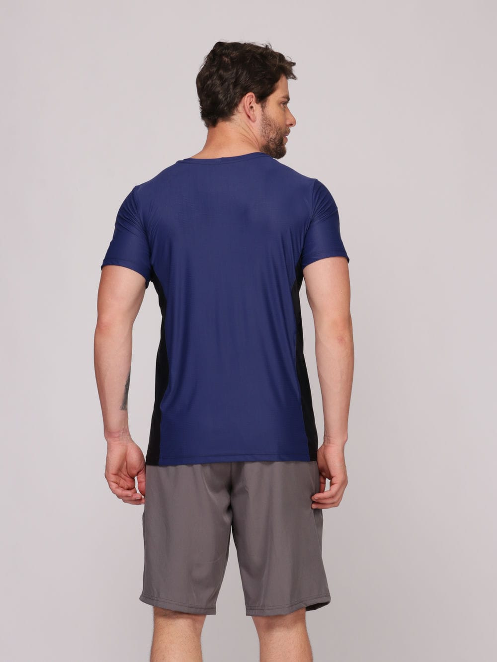 Camiseta Masculina com Recorte Tecido Poliamida com Proteção UV Evita Transpiração - Azul Royal